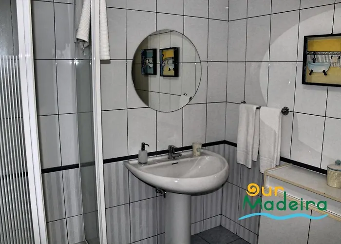 Ourmadeira - Luz Villa Funchal (Madeira)