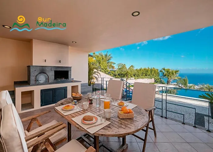 Villa Ourmadeira - Luz, Fabulous Funchal (Madeira)