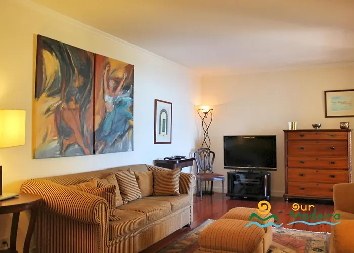 Villa Ourmadeira - Luz, Fabulous Funchal (Madeira)