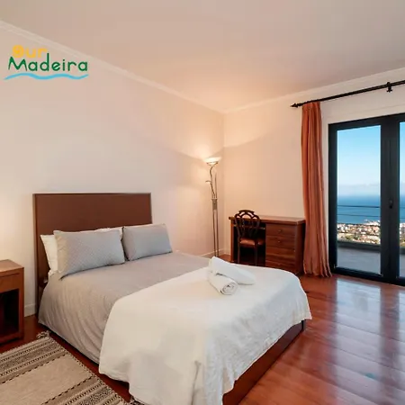 Ourmadeira - Luz, Fabulous Villa Funchal (Madeira)